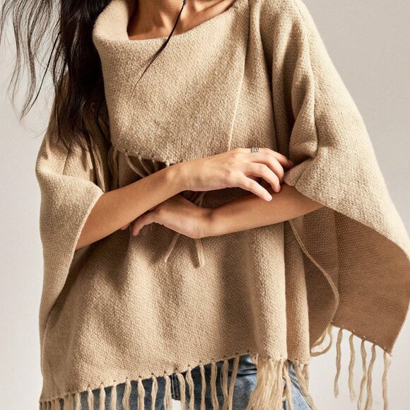 Apricot Casual Women's Warm Fringe Knit Oversized Sweater - Picture 6 of 8